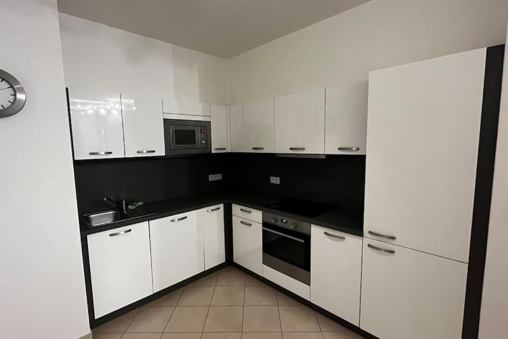 Residence Garden Tower - Zimni Zahrada Prag Dış mekan fotoğraf